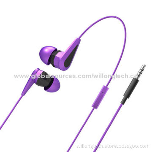Fashionable Plastic Earphones with Good Sound Quality